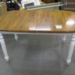 545 3045 DINING TABLE